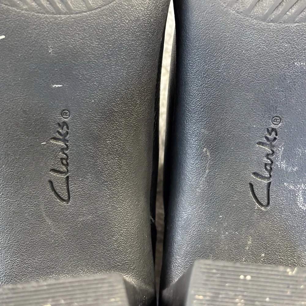Clarks Boots Womens 8 M‎ Adya Bella Ankle Booties Black Heels Pull On Casual